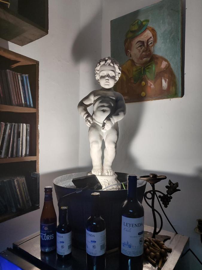 Casa Almarita - Hostal, Bar Y Restaurante Medellín Eksteriør billede