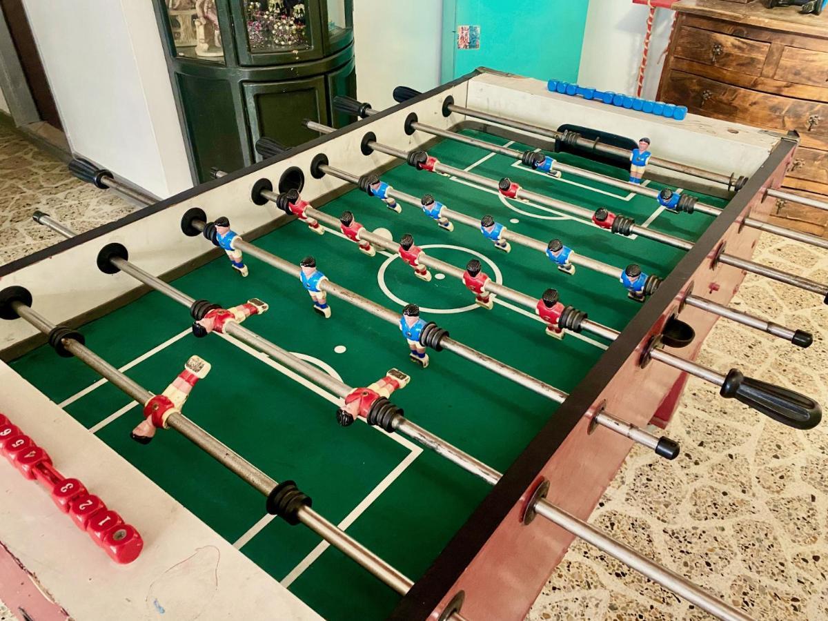 Casa Almarita - Hostal, Bar Y Restaurante Medellín Eksteriør billede
